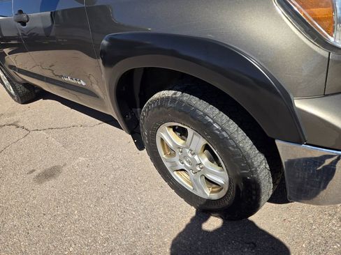 Used 2011 Toyota Tundra 4x4 Double Cab w/ Tow Pkg image 12