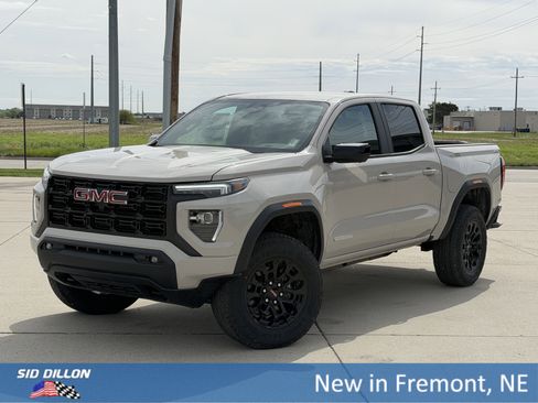 New 2026 GMC Canyon Elevation AWD/4WD image 1