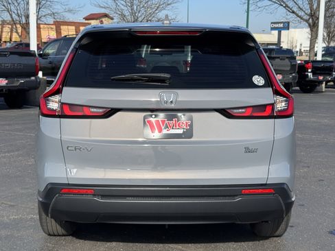 Used 2024 Honda CR-V LX image 19