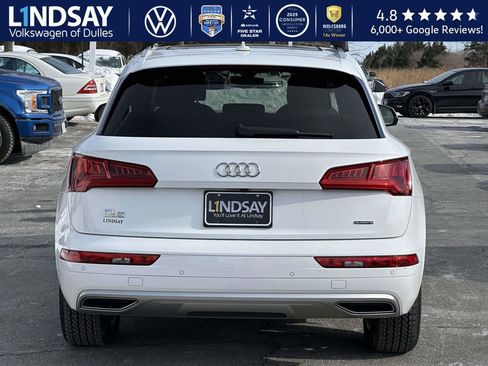 Used 2020 Audi Q5 2.0T Premium w/ Convenience Package image 5