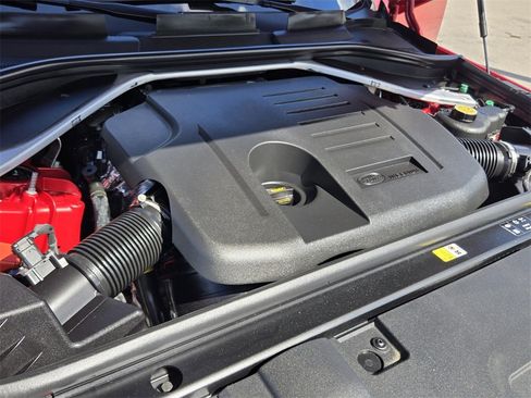 Used 2024 Land Rover Range Rover Sport SE image 17