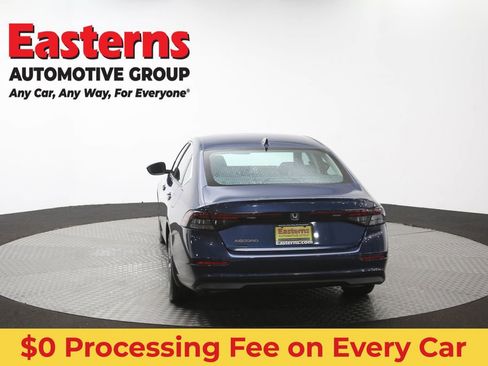Used 2023 Honda Accord EX image 38