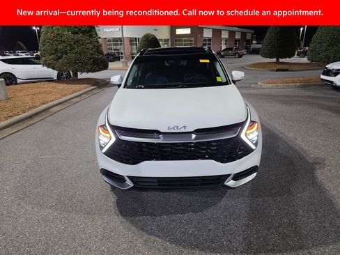 Used 2024 Kia Sportage EX w/ EX Premium Package image 8