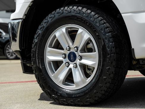 Used 2018 Ford F150 XLT w/ Equipment Group 301A Mid RWD image 51