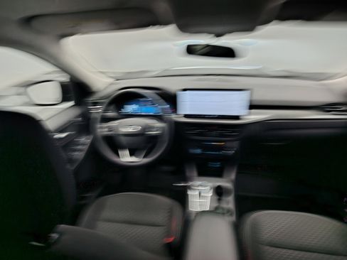 Used 2023 Ford Escape Active w/ Tech Pack #2 image 34