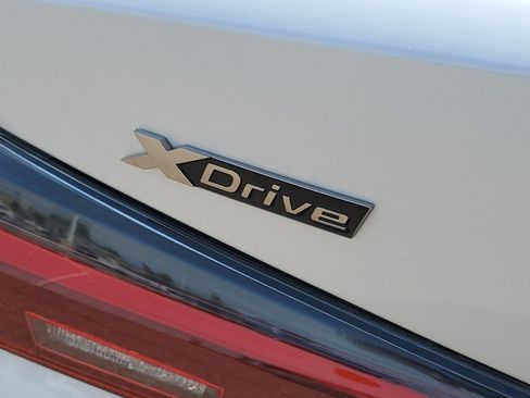 Used 2024 BMW 440i xDrive Convertible w/ Premium Package AWD/4WD image 32