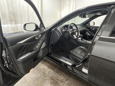 Used 2022 INFINITI Q50 Sensory image 23