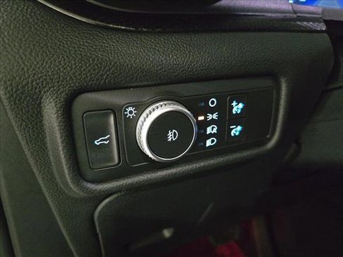 Used 2020 Ford Explorer ST image 27