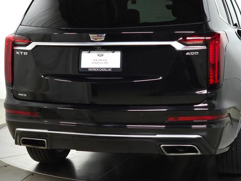 Used 2023 Cadillac XT6 Premium Luxury w/ Technology Package AWD/4WD image 6