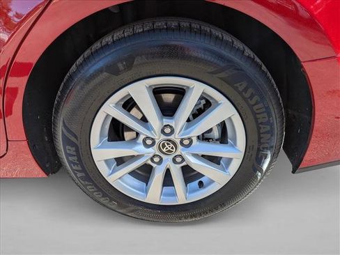 Used 2025 Toyota Camry LE image 23