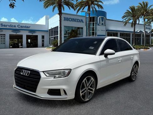 Used 2019 Audi A3 2.0T Premium w/ Convenience Package FWD image 4