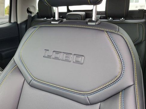 New 2025 Ford Maverick Lobo image 7