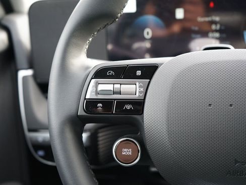 Certified 2025 Hyundai Ioniq 5 SEL image 25