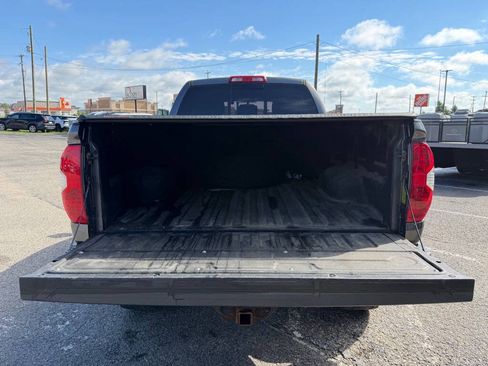 Used 2016 Toyota Tundra SR5 w/ SR5 Upgrade Package AWD/4WD image 40