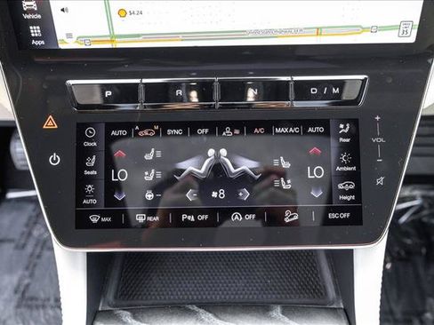 Used 2023 Maserati Grecale Modena AWD/4WD image 19