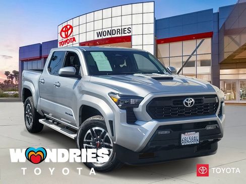 Used 2024 Toyota Tacoma TRD Sport image 1