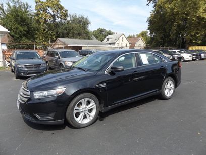 Used 2017 Ford Taurus SE