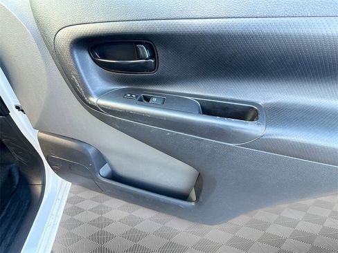 Used 2021 Nissan NV200 S w/ Sliding Door Glass Package image 31