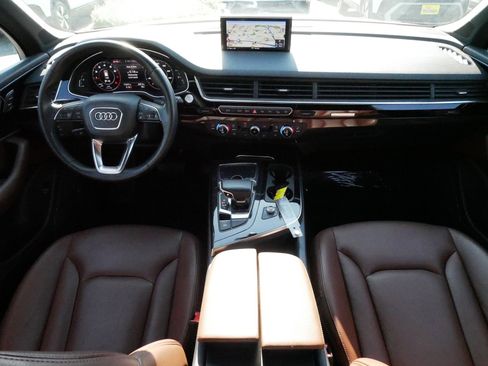 Used 2019 Audi Q7 3.0T Premium Plus w/ Premium Plus Package AWD/4WD image 10