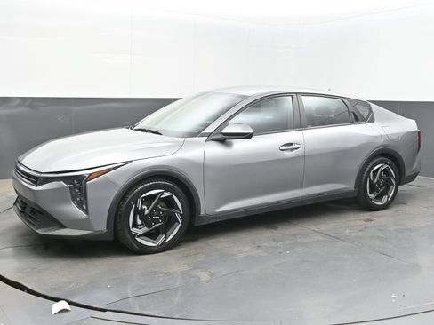 Used 2025 Kia K4 EX FWD image 4
