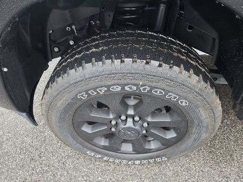 Used 2025 RAM 2500 Laramie AWD/4WD image 9