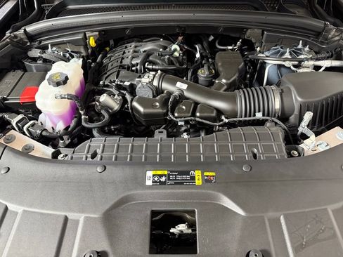 New 2025 Jeep Grand Cherokee L Altitude AWD/4WD image 10