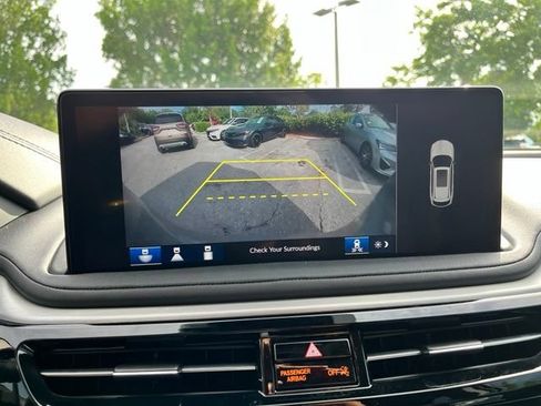 Used 2025 Acura MDX FWD w/ Technology Package image 12