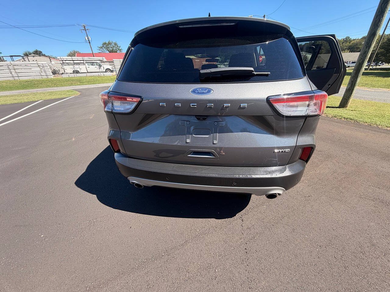 Used 2022 Ford Escape S AWD/4WD image 8