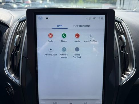 Used 2022 Ford Edge SE w/ Black Appearance Package image 24