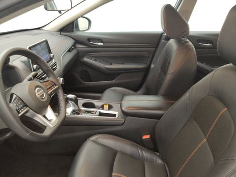 Used 2021 Nissan Altima 2.5 SR FWD image 17
