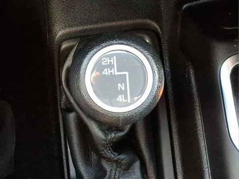 Used 2021 Jeep Wrangler Unlimited Sport AWD/4WD image 21