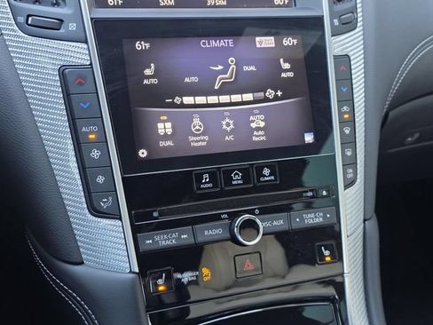 Used 2018 INFINITI Q60 Red Sport 400 w/ Pro Active Package RWD image 18