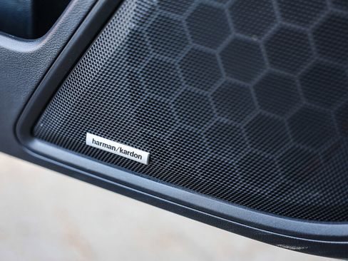 Used 2023 Subaru Outback Limited image 17