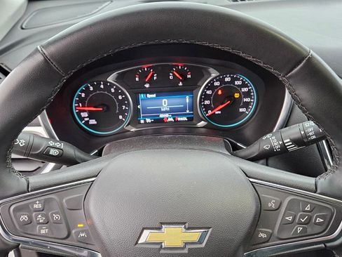 Used 2024 Chevrolet Equinox LT image 21