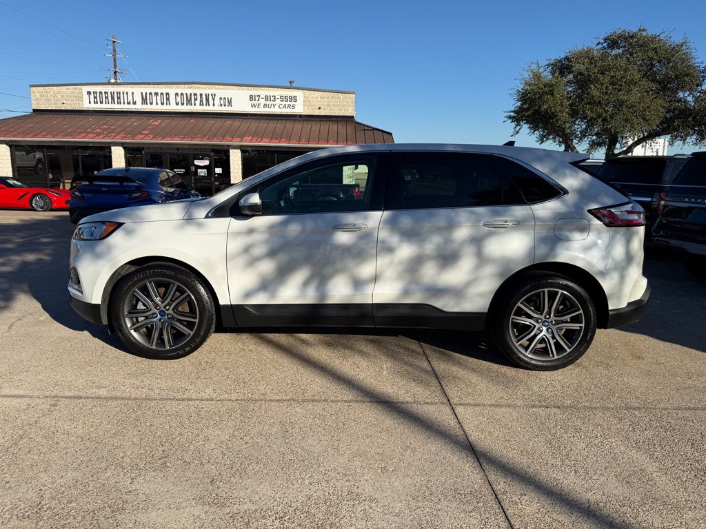 Used 2022 Ford Edge Titanium AWD/4WD image 4