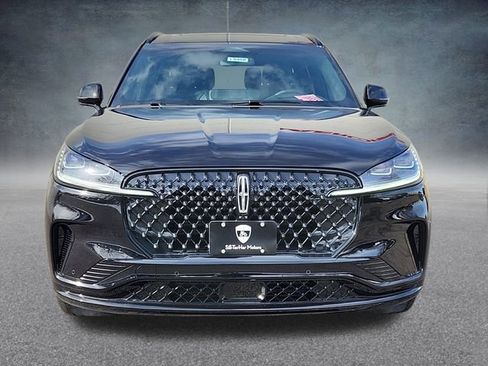 New 2025 Lincoln Aviator Black Label w/ Jet Appearance Package image 5