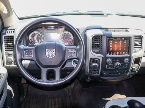 Used 2017 RAM 1500 Big Horn AWD/4WD image 12