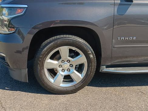 Used 2017 Chevrolet Tahoe Premier AWD/4WD image 10