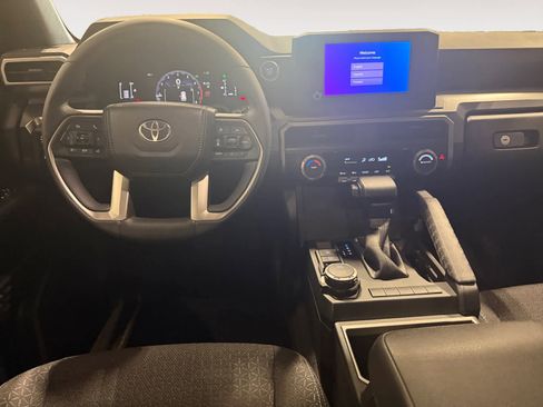 Used 2025 Toyota 4Runner SR5 image 11