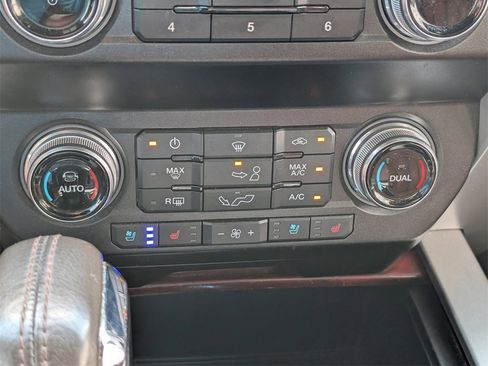 Used 2020 Ford F150 King Ranch image 29