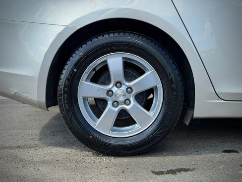 Used 2015 Chevrolet Cruze LT FWD image 20