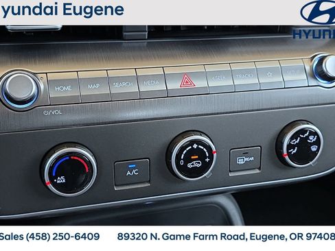 Used 2025 Hyundai Kona SE image 22