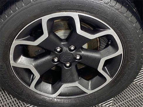 Used 2015 Subaru Crosstrek 2.0i Premium w/ Moonroof Package image 31