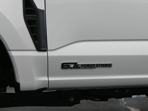New 2026 Ford F250 XL image 27