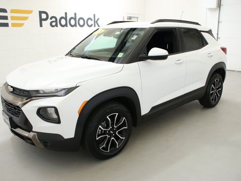Used 2023 Chevrolet TrailBlazer ACTIV FWD image 3