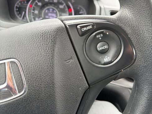 Used 2015 Honda CR-V LX image 17