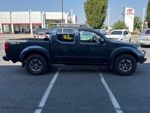 Used 2018 Nissan Frontier PRO-4X AWD/4WD image 4