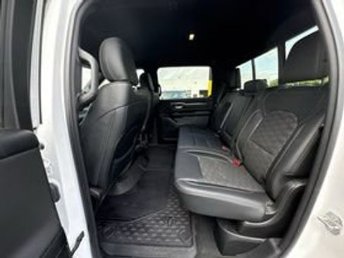 Used 2020 RAM 1500 Sport w/ Level 2 Equipment Group AWD/4WD image 11