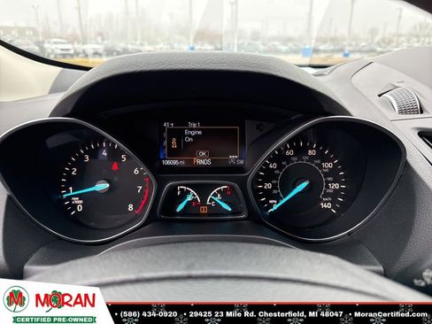 Used 2017 Ford Escape SE w/ Equipment Group 201A image 15