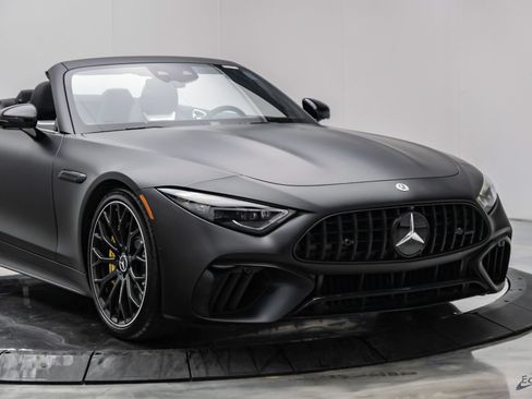 Used 2022 Mercedes-Benz SL 55 AMG 4MATIC image 36